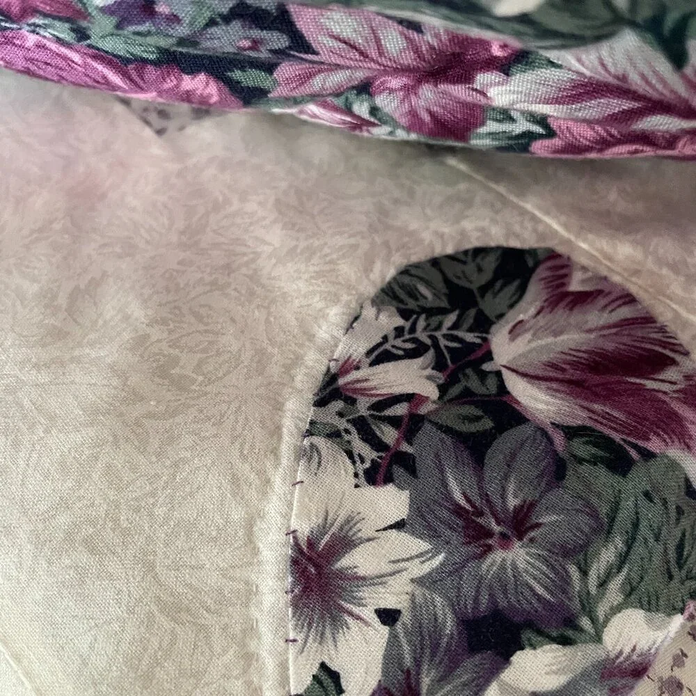 Heirloom Hand Stitched Amish Quilt, Stunning Vintage Heritage, Antique XL King - Picture 8 of 16